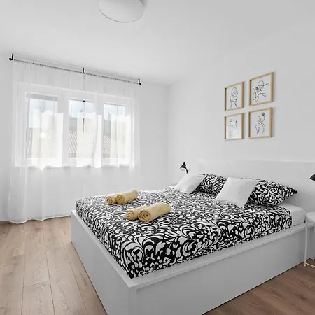 Jellyfish Apartament