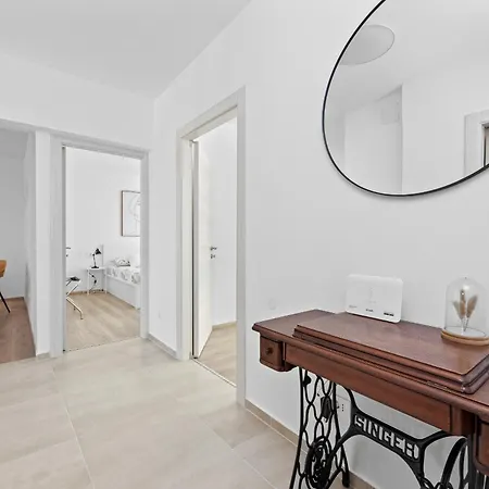 Jellyfish Apartament *